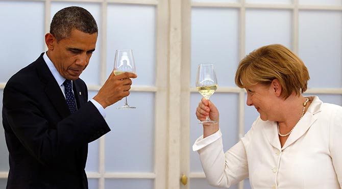 Obama, Merkel'i övdü