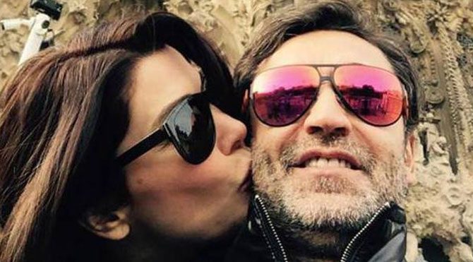 Deniz Akkaya dayak yedi