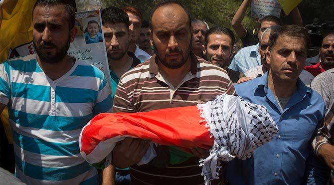 Filistinli ailenin bireyleri tek tek ölüyor
