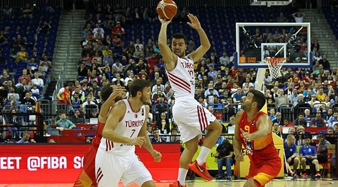 türkiye ispanya maçı