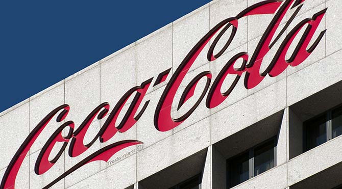 Coca Cola, obeziteyle ilişkisini reddetmeleri için bilim insanlarına para aktarmış