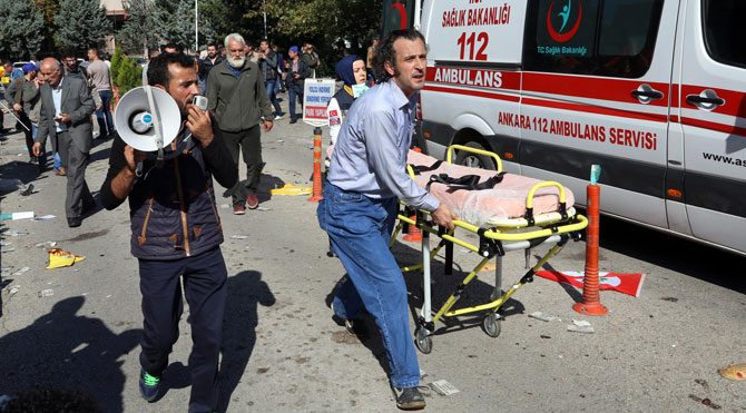 Ankara'daki patlama sonrası hekimler göreve çağrıldı