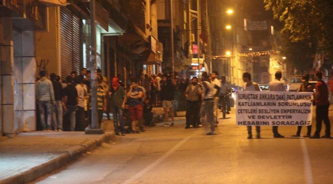 İzinsiz gösteriye polis müdahalesi!