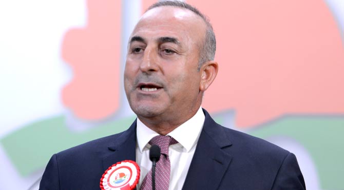 Mevlüt Çavuşoğlu'ndan vize açıklaması