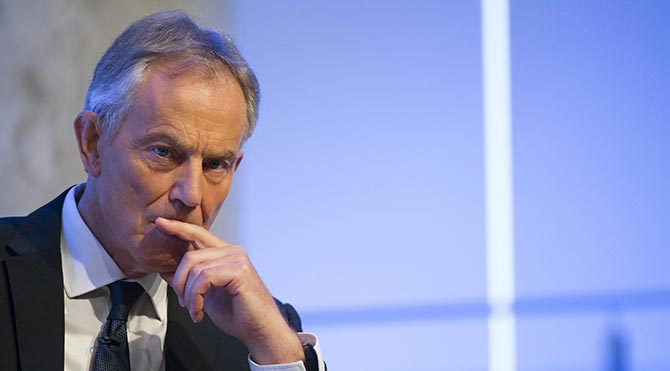 İngiltere eski Başbakanı Tony Blair, Irak savaşı nedeniyle özür diledi