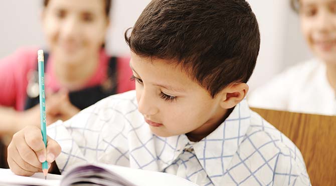 İsrail'de ilkokuldan itibaren zorunlu Arapça dersi geliyor