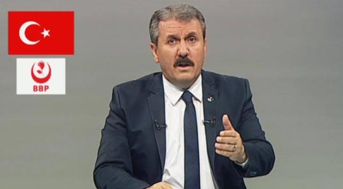 TRT'de konuştu TRT'yi eleştirdi