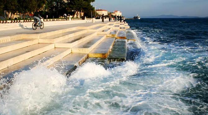 70 metrelik deniz orgu, dalgaları müziğe dönüştürüyor
