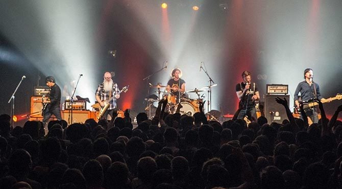 Paris katliamının göbeğindeki grup konuştu