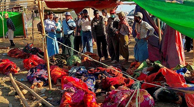 Myanmar'da heyelan felaketi: En az 90 ölü