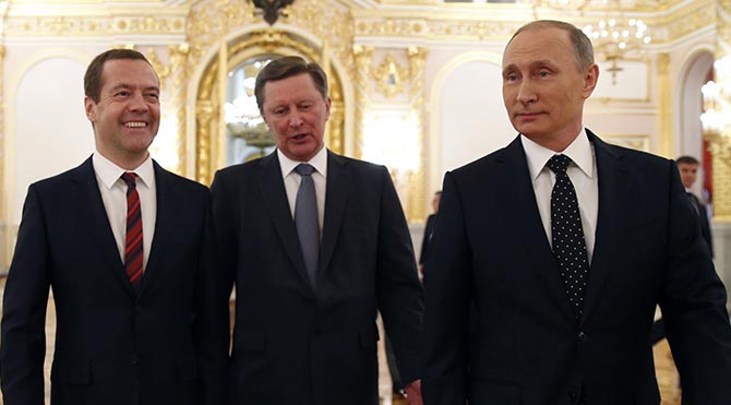 Rusya Devlet Başkanı Putin neden kovboy gibi yürüyor?