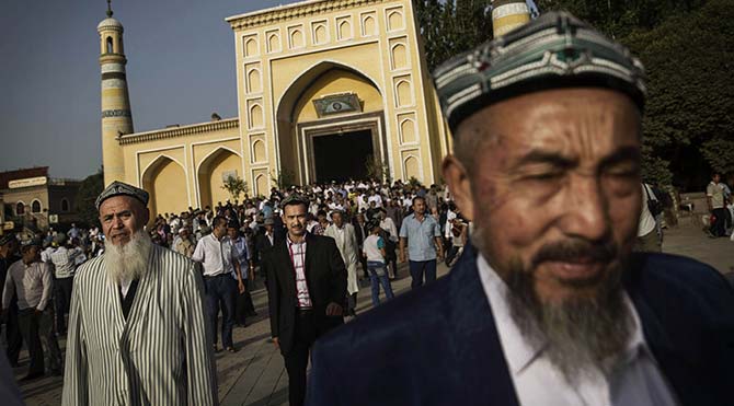New York Times muhabiri, Uygur Türklerinin gördüğü baskıyı aktardı