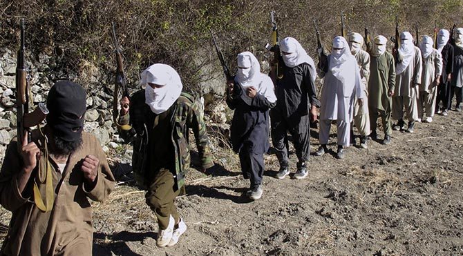 Pakistan’da teröristlere hava operasyonu: 38 ölü