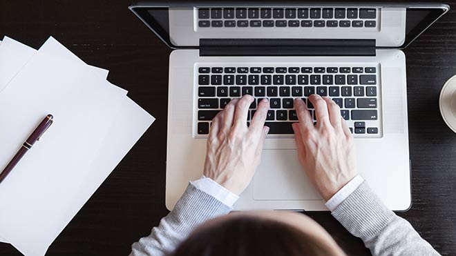 İş yerinde yazdıklarınıza dikkat! Patron artık okuyabilir!