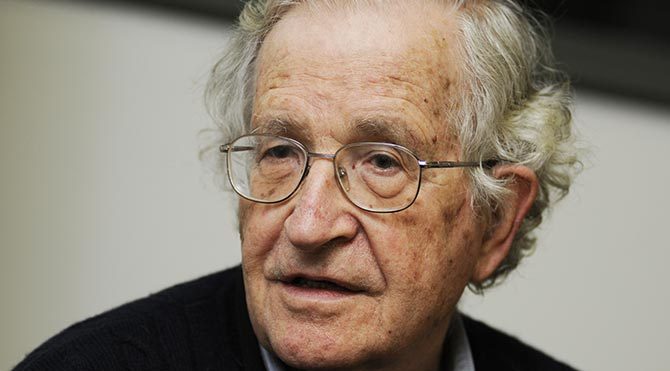 Chomsky: Erdoğan birçok yoldan IŞİD'i destekliyor
