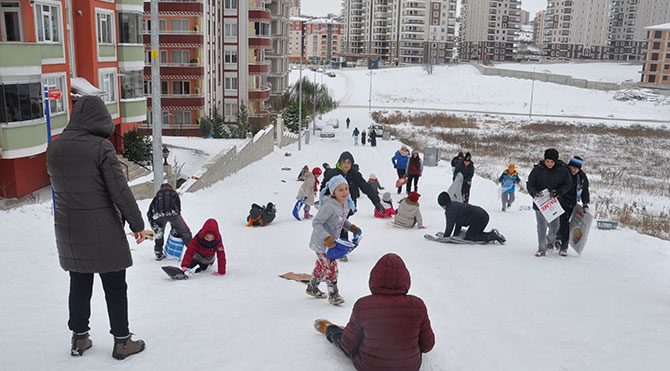 Bu illerde okullar tatil!