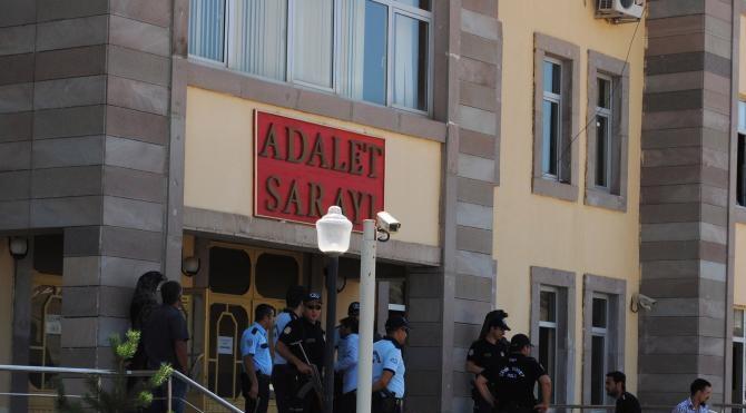 Doğubayazıt`ta PKK`ya üye olmaktan 6 kişi tutuklandı