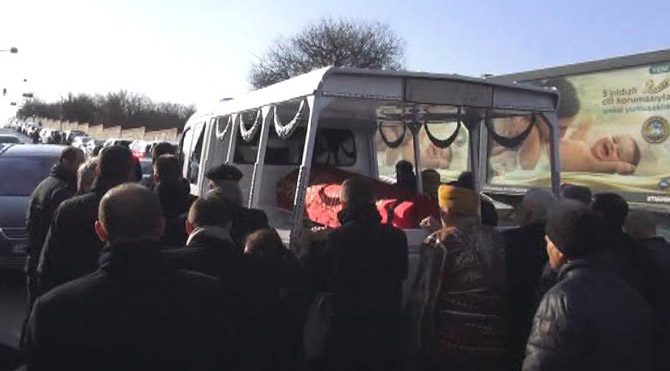 Çalışanları Mustafa Koç'a veda etti