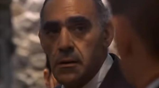 Ünlü oyuncu Abe Vigoda hayatını kaybetti