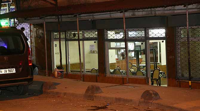 İstanbul'da yine bir kahvehane saldırısı: 2 yaralı