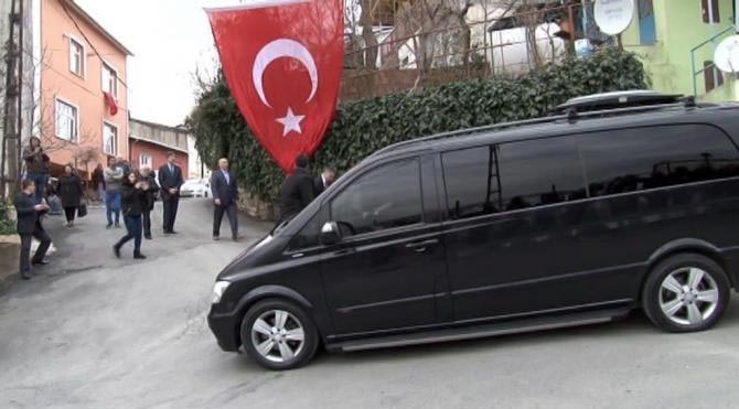 Kılıçdaroğlu şehit evini ziyaret etti