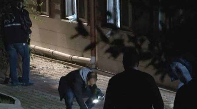 İzmir’de art arda 3 patlama meydana geldi