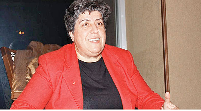 Türkiye Kadın Dernekleri Federasyonu Başkanı Canan Güllü