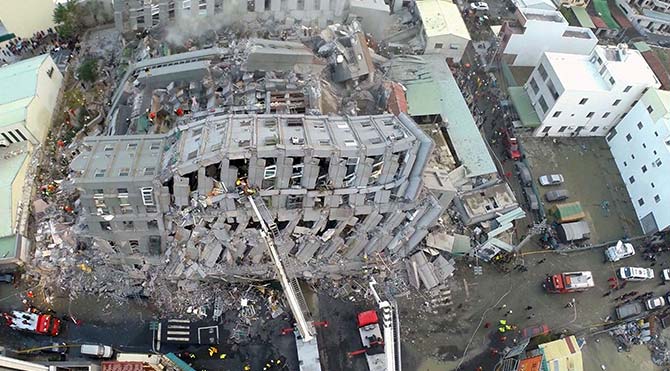 Tayvan'daki şiddetli depremde ölü sayısı artıyor