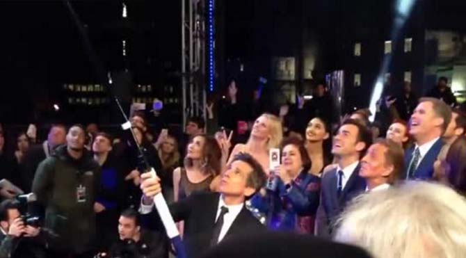 'Dünyanın en uzun selfie çubuğu rekoru' kırıldı