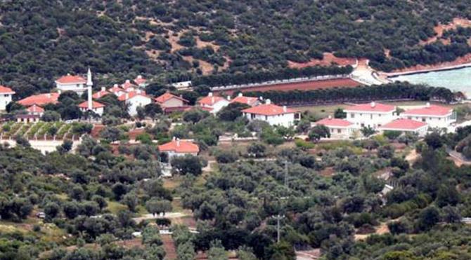 Özgür Özel açıkladı: Urla villaları ne zaman yıkılacak?