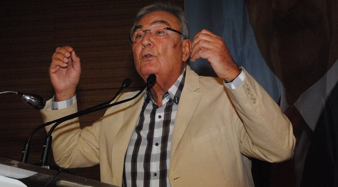 Deniz Baykal'a CHP'den tepki