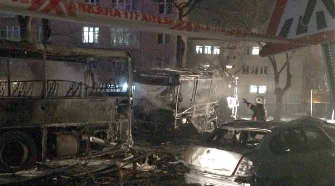 Ankara'daki hain saldırı gazete manşetlerinde