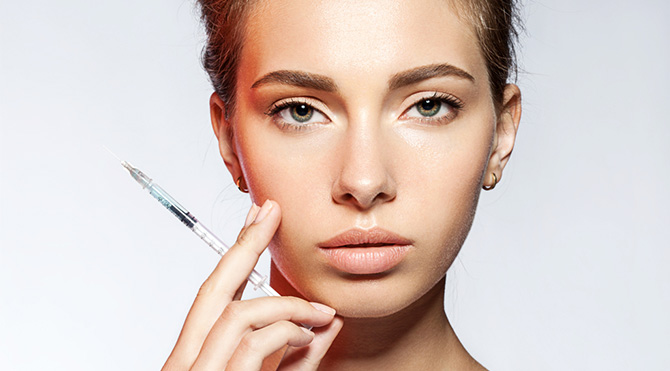 göz kapağı  ameliyatı Foto: Shutterstock