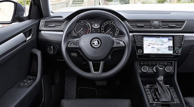 Skoda-Superb_2016_1024x768_wallpaper_1d