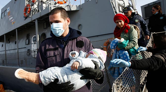 Sığınmacılar Yunan karasularında yakalanınca Türkiye’ye gönderilecek