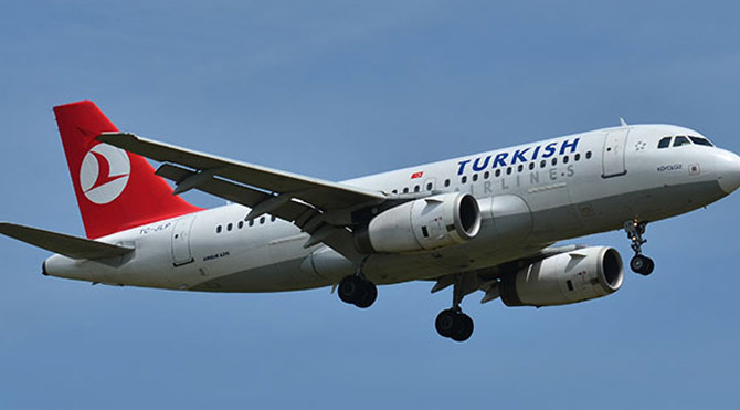 THY uçağı faciadan döndü