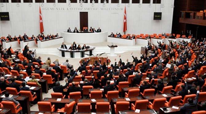 Meclis Başkanı'ndan 4 parti liderine çağrı