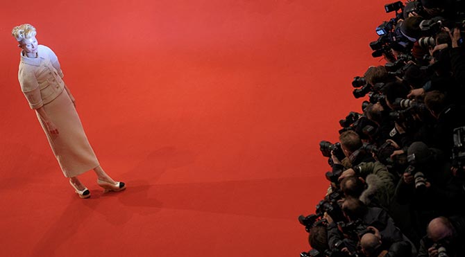 Kırmızı halı geleneği nereden geliyor?