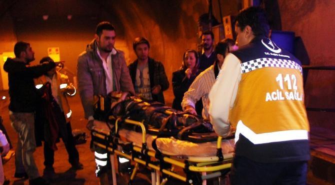 Bolu Dağı Tüneli`nde kaza: 1 yaralı