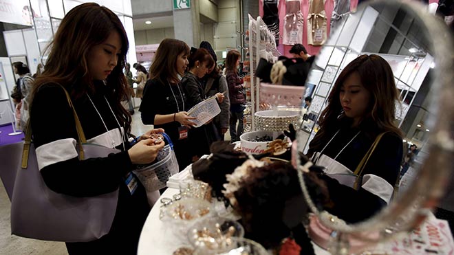 Japonya'da tüketici güveni bir yılın en düşüğüne indi