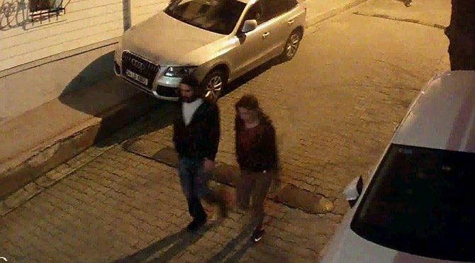 Ünlü avukatın bürosunu soydular!