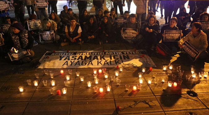 Yurdun dört bir yanında teröre lanet yağıyor!