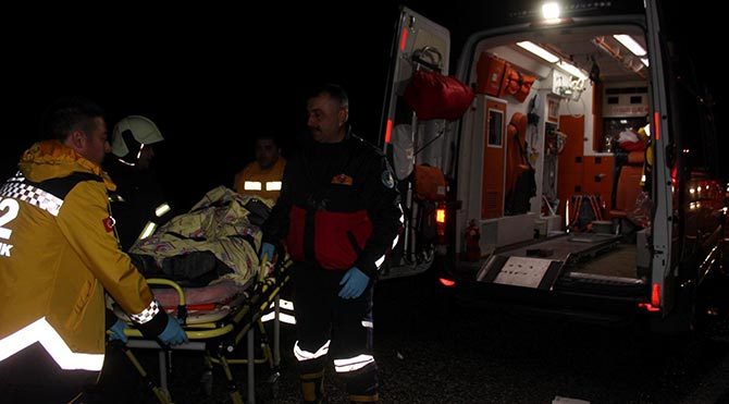 Salihli'de trafik kazası: 3 ölü