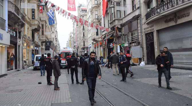 İstiklal Caddesi'ndeki hain saldırı gazete manşetlerinde