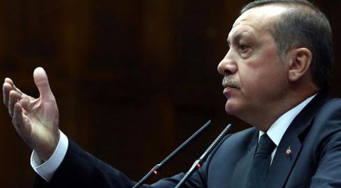 Erdoğan hedef gösterdi: Akademisyenler için yasa geldi