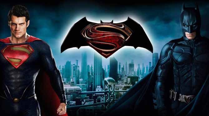 Zack Snyder'in yönettiği Batman V Superman: Adaletin Şafağı filminde Henry Cavill, Ben Affleck, Jesse Eisenberg, Gal Gadot, Jeffrey Dean Morgan oynuyor. 