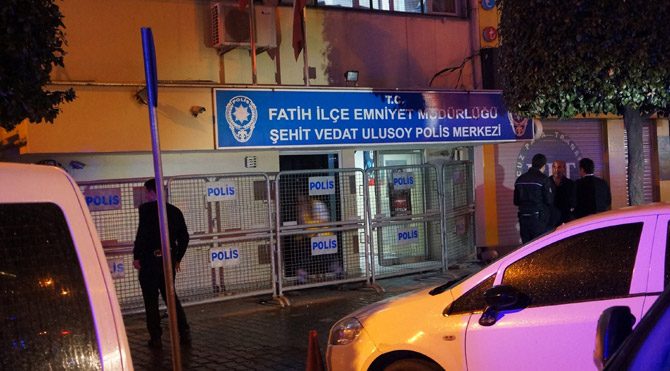 'Polis merkezinde' cinayet!