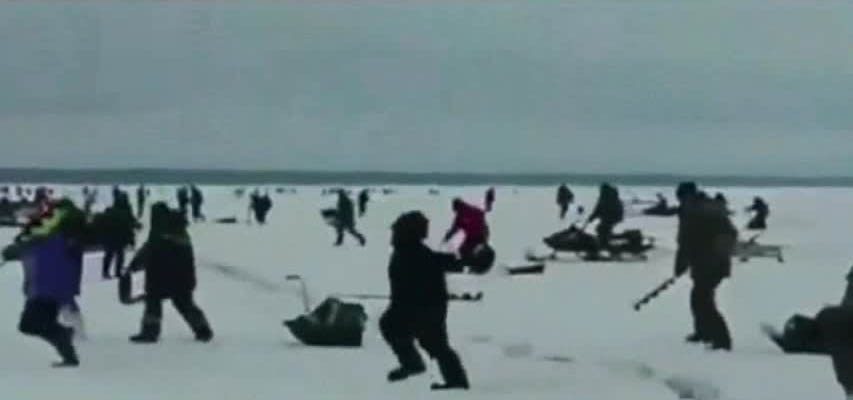 BUZ TABAKASI KIRILINCA YÃZLERCE BALIKÃI ÃLÃMLE YÃZYÃZE GELDI