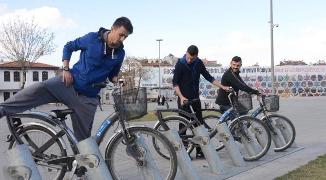 Bisikletin başkenti Konya&#39;da 600 bin bisiklet var