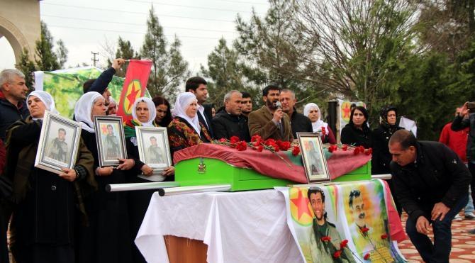 HDP'li vekiller PKK'lı cenazesinde!